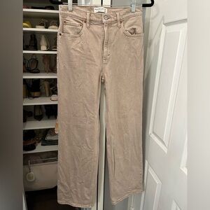 Abercrombie & Fitch High Rise 90’s Relaxed Jean